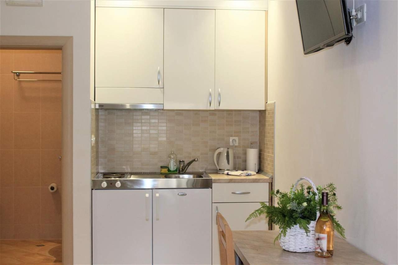 City Center Apartments Miro Makarska Ngoại thất bức ảnh