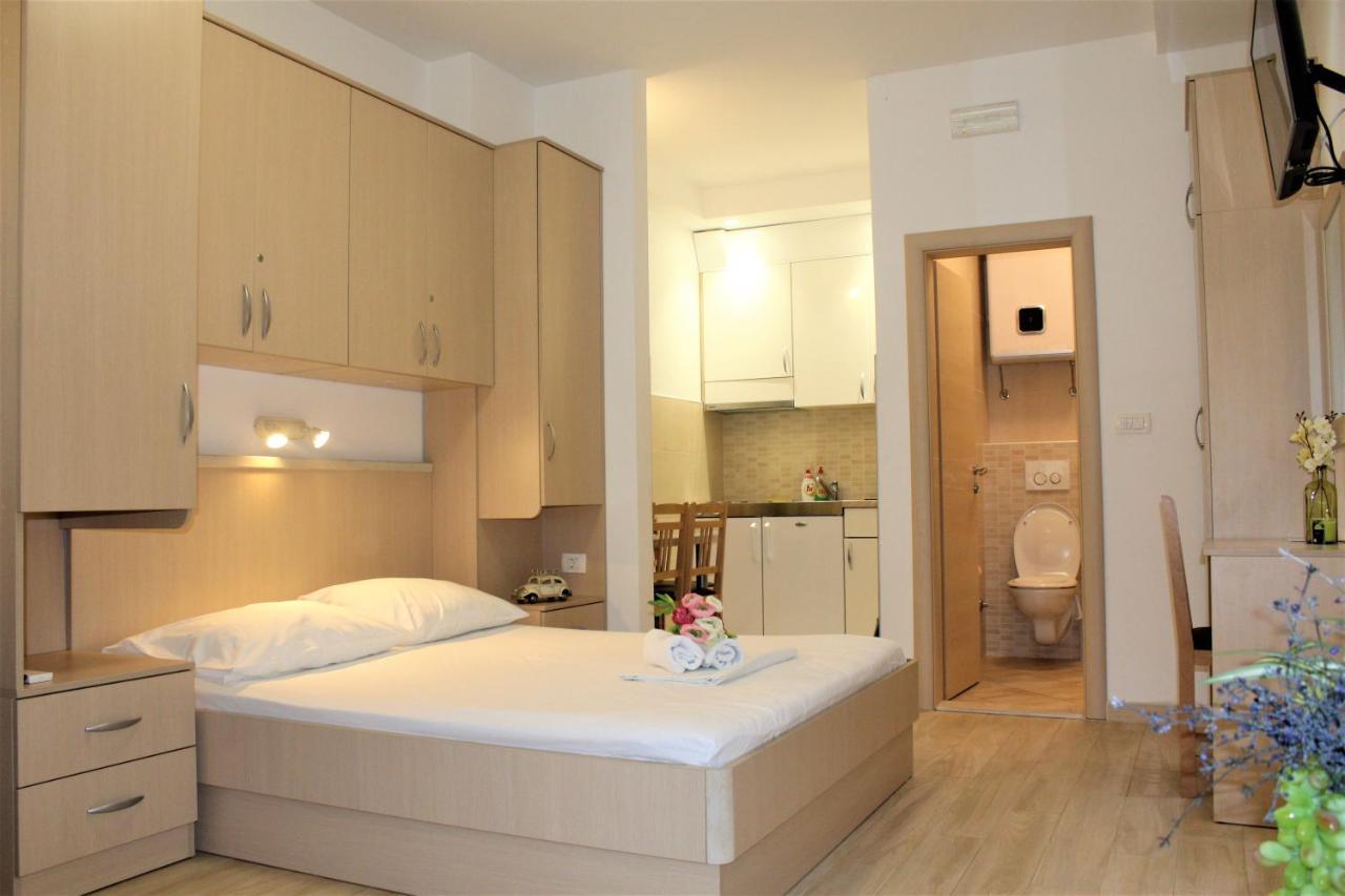 City Center Apartments Miro Makarska Ngoại thất bức ảnh