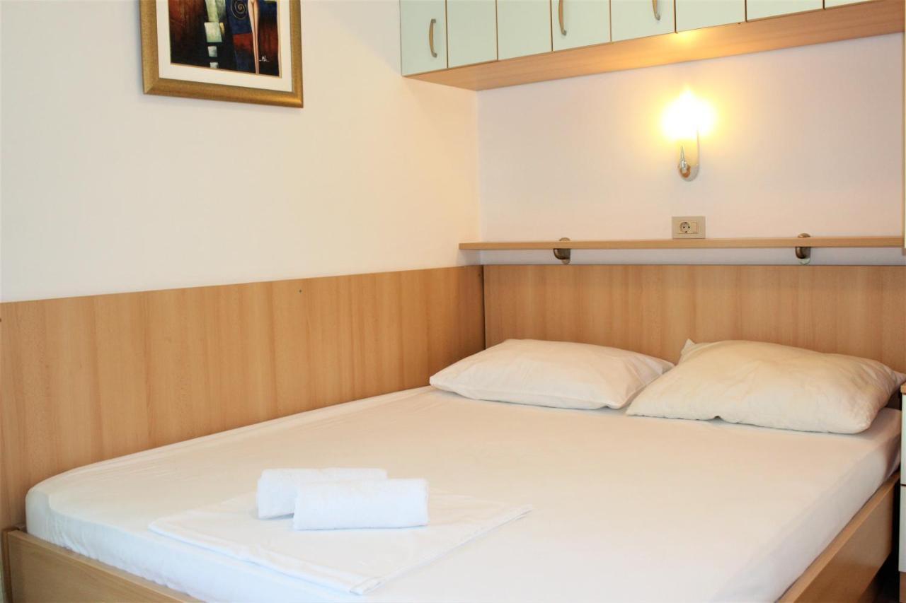 City Center Apartments Miro Makarska Ngoại thất bức ảnh