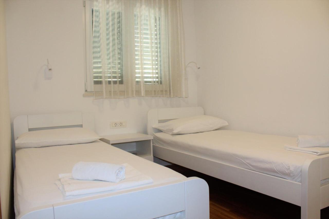 City Center Apartments Miro Makarska Ngoại thất bức ảnh