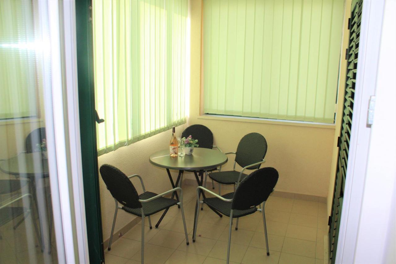 City Center Apartments Miro Makarska Ngoại thất bức ảnh