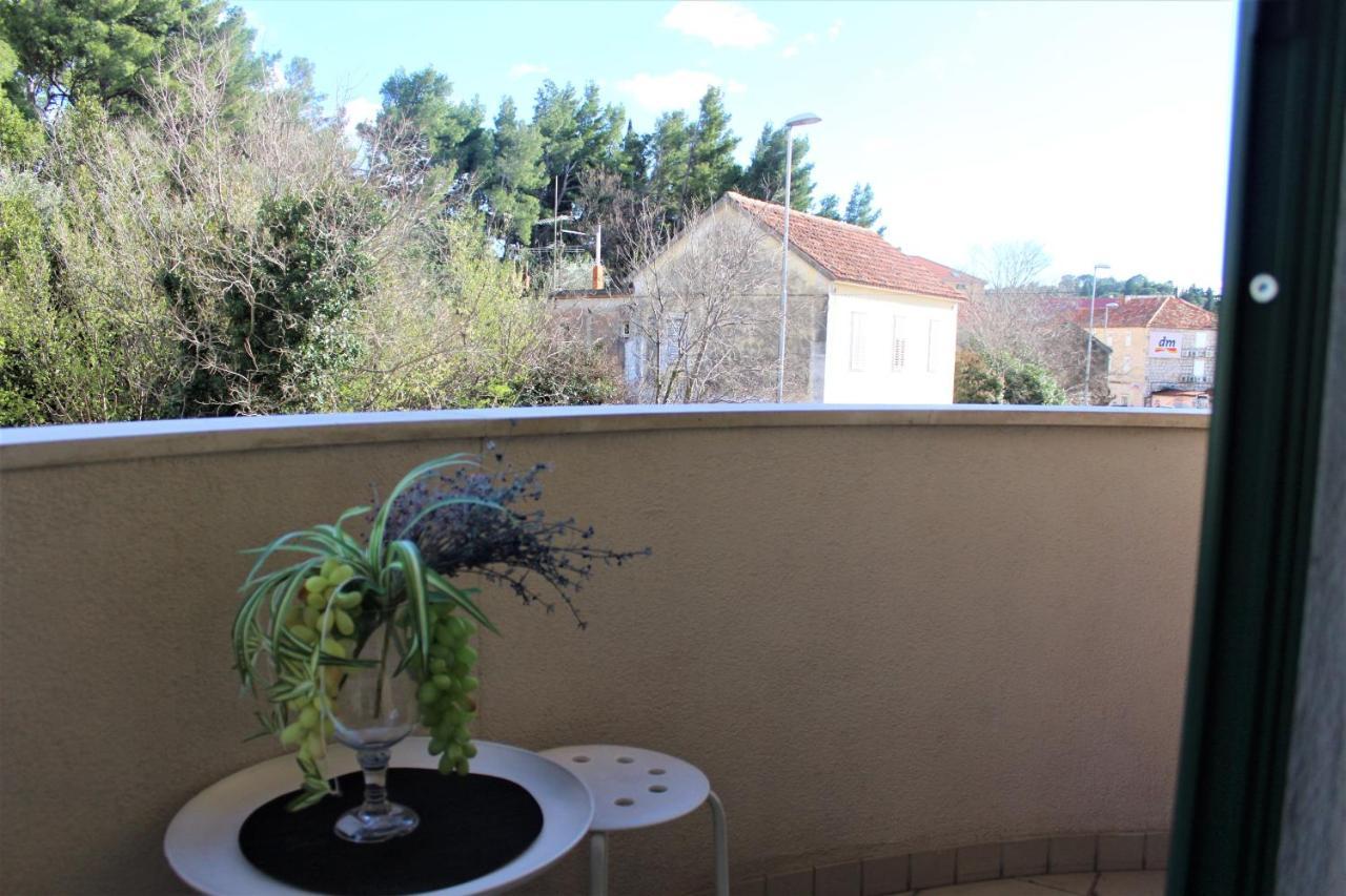 City Center Apartments Miro Makarska Ngoại thất bức ảnh