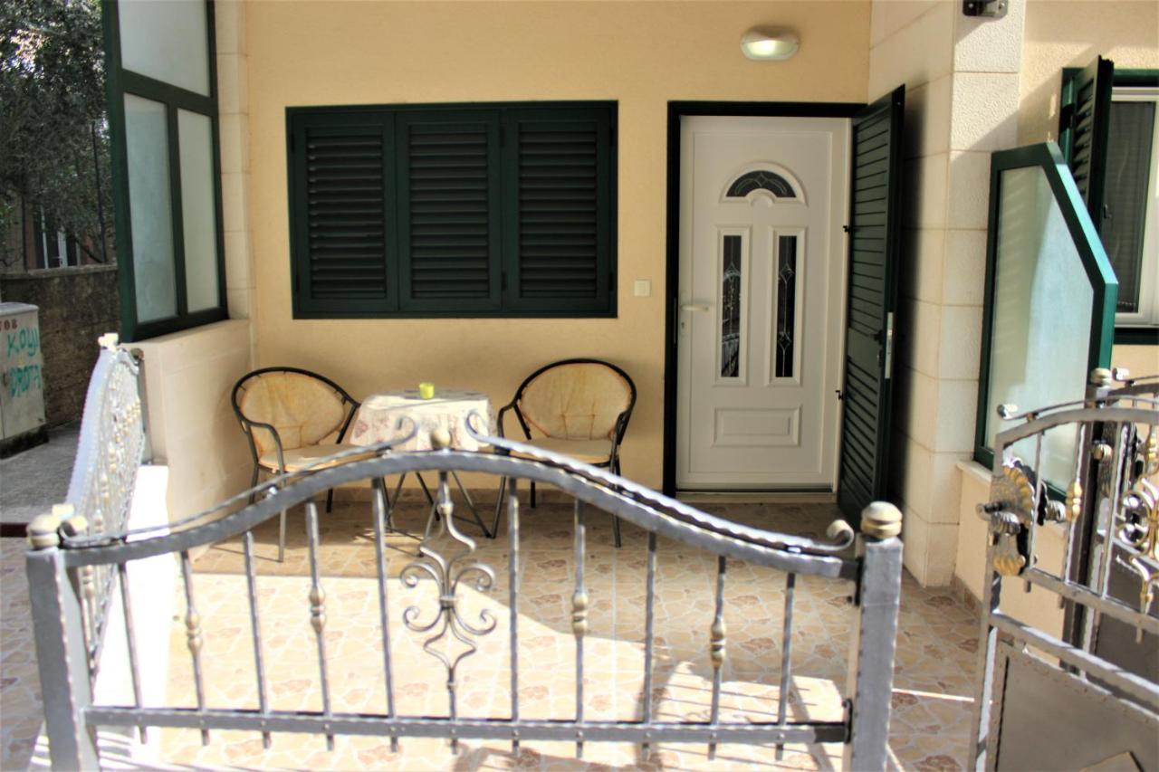 City Center Apartments Miro Makarska Ngoại thất bức ảnh