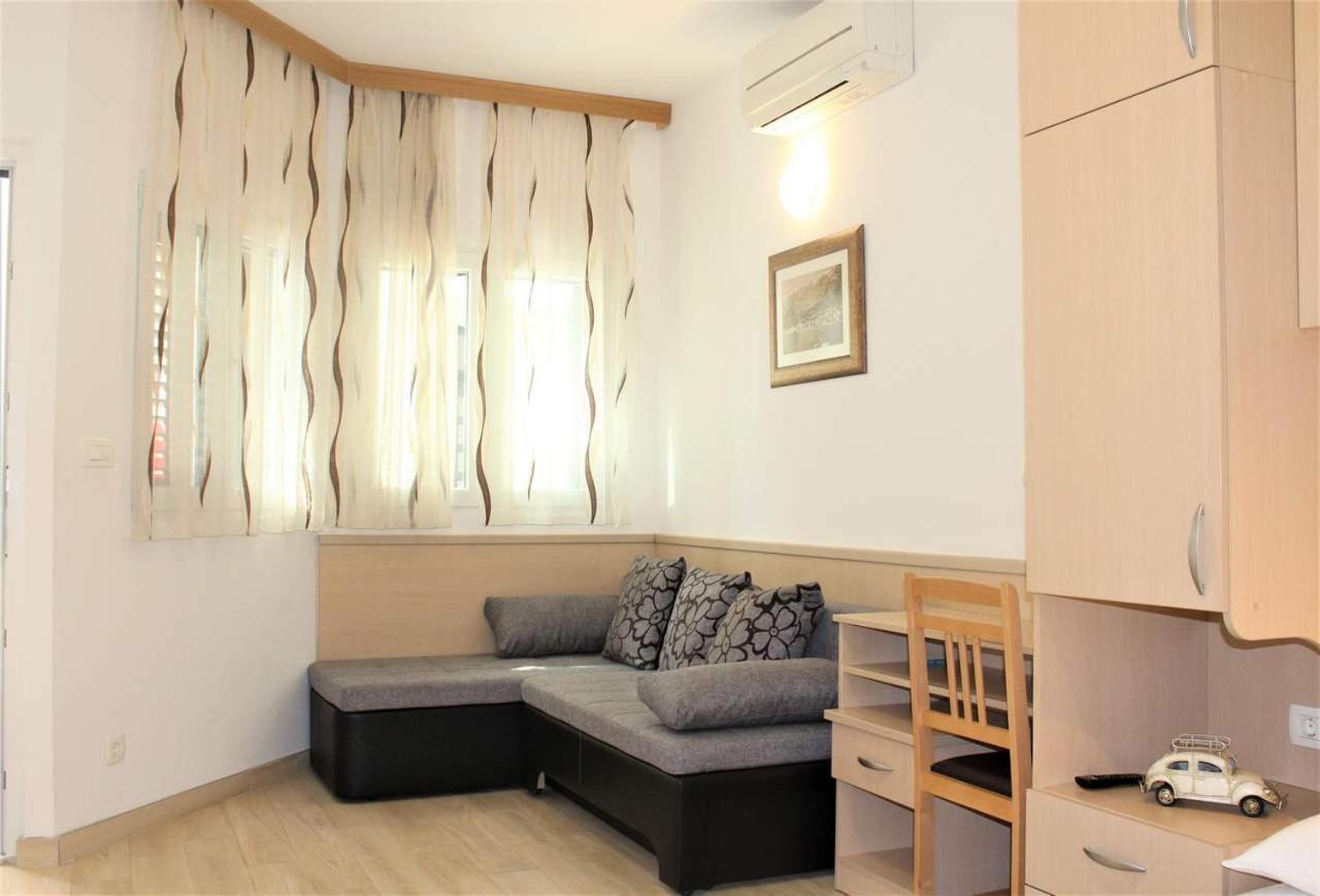City Center Apartments Miro Makarska Ngoại thất bức ảnh